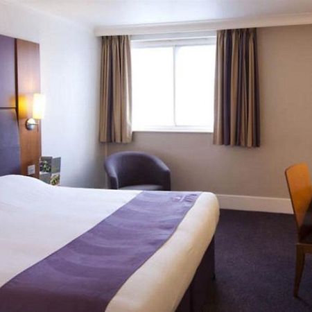 Premier Inn Leeds City Centre Bagian luar foto