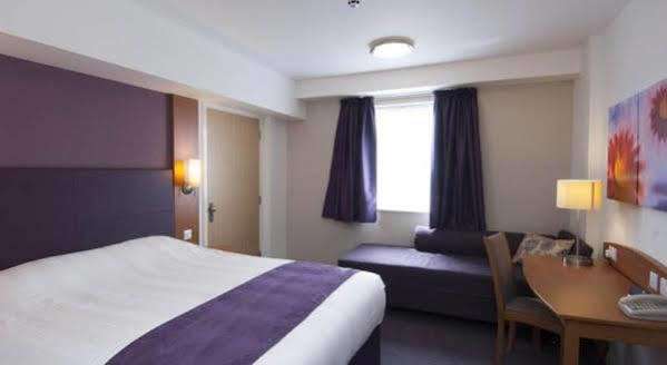 Premier Inn Leeds City Centre Bagian luar foto