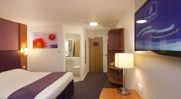 Premier Inn Leeds City Centre Bagian luar foto